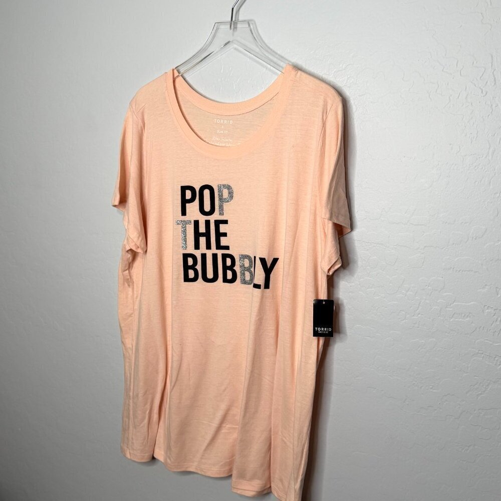 Torrid "Pop the Bubbly" Pink Crew Neck Shirt 3 3X 22/24 NWT - Picture 5 of 5